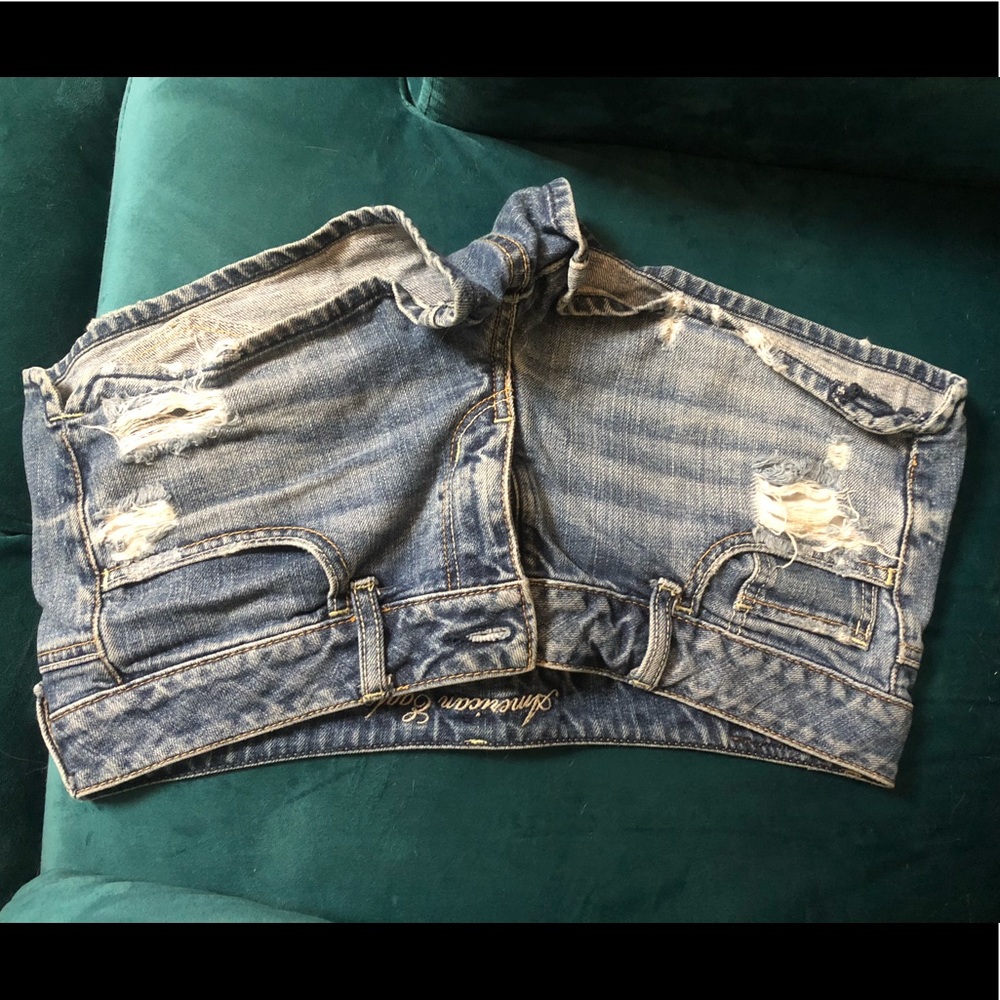 AE shorts - Picture 2 of 3